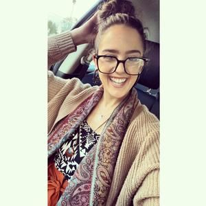 Meet your Posher, Sam